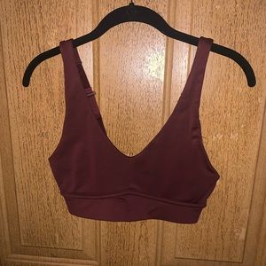worn twice Fabletics everyday clasp sports bra